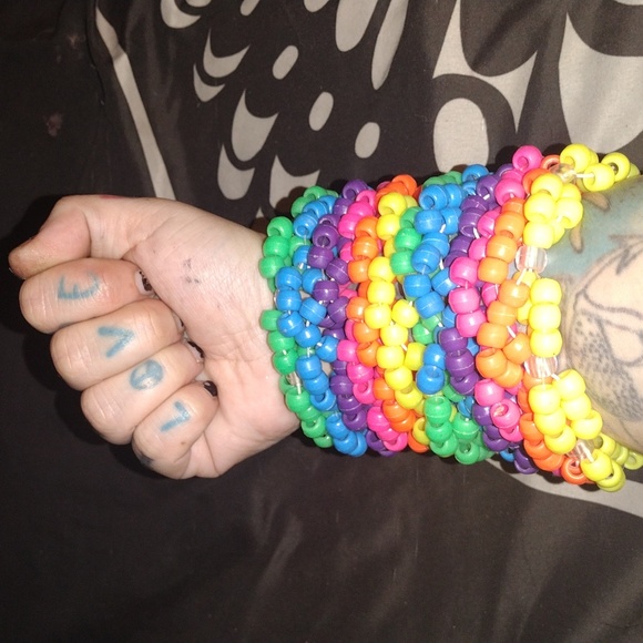 Kandi Kuff 1 whole piece - Picture 4 of 4